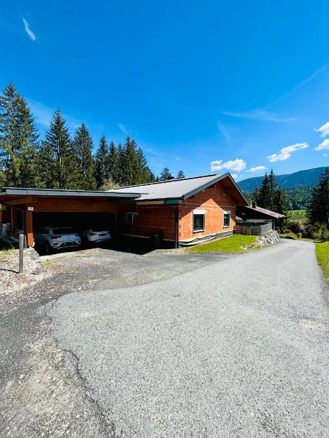 Reizender Bungalow - Mit 120Qm - In Ruhiger Lage Хермагор Экстерьер фото